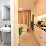Luxury 17 Apartment Split