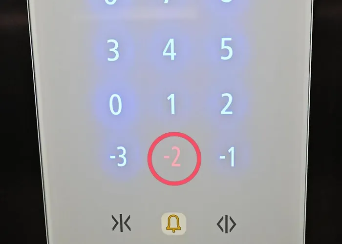 Luxury 17 아파트 *